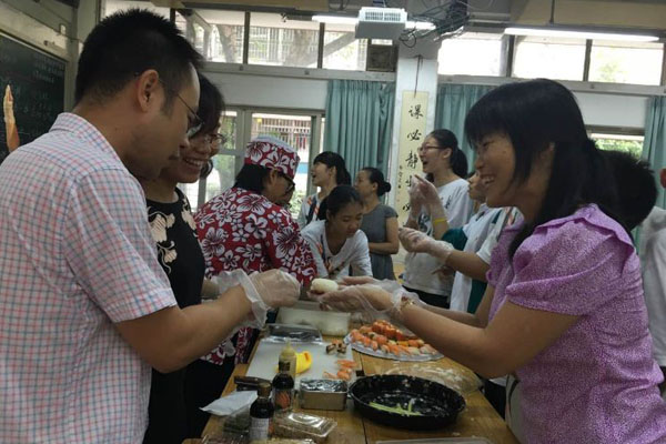 直播教师节:出自我们心手的爱