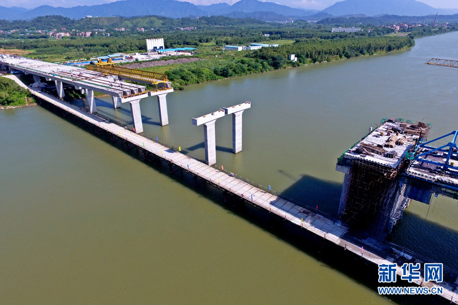 发力供给侧建设新清远 新华网无人机航拍清远