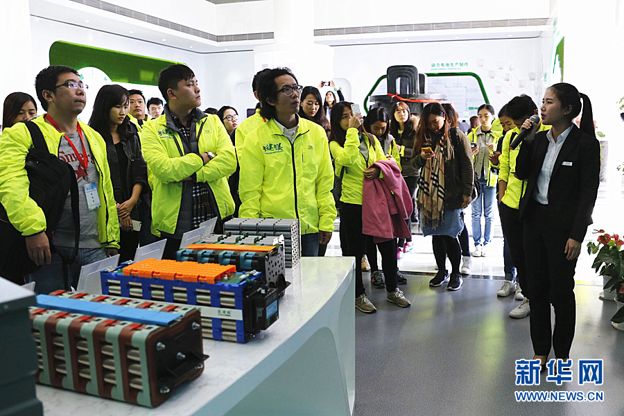 粤建粤美全媒体采风团走进深圳市沃特玛电池