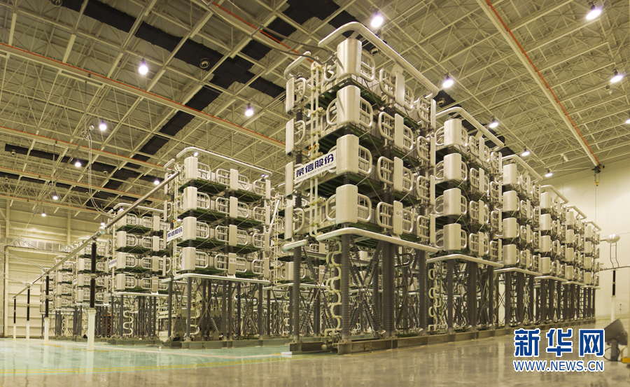 鲁西换流站柔性直流阀厅