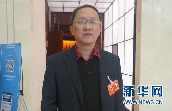 广东省政协委员王竹立:建议开展智能手机进课