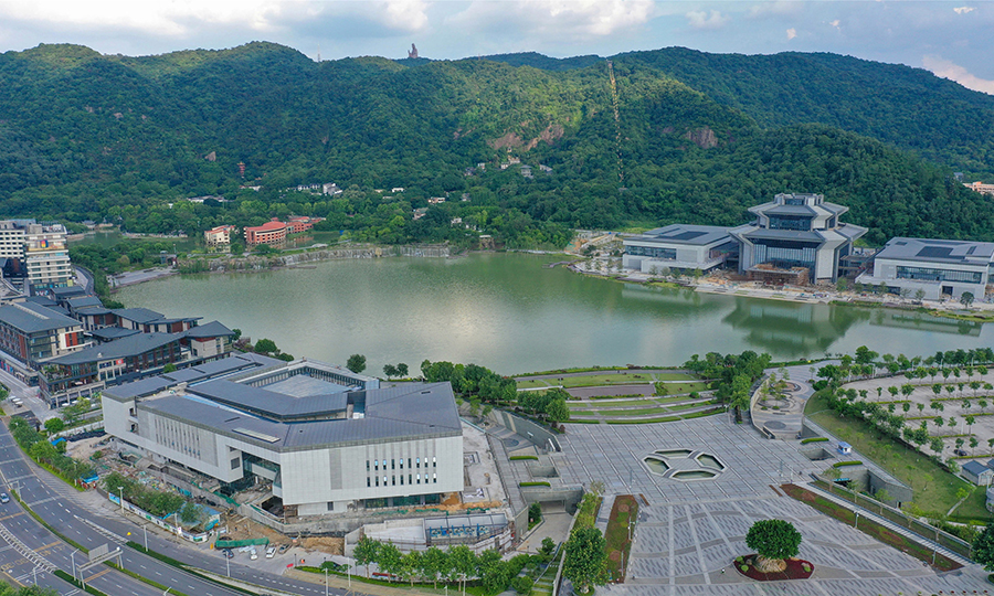 西樵听音湖景观
