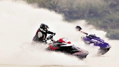 四会首次举办摩托艇邀请赛