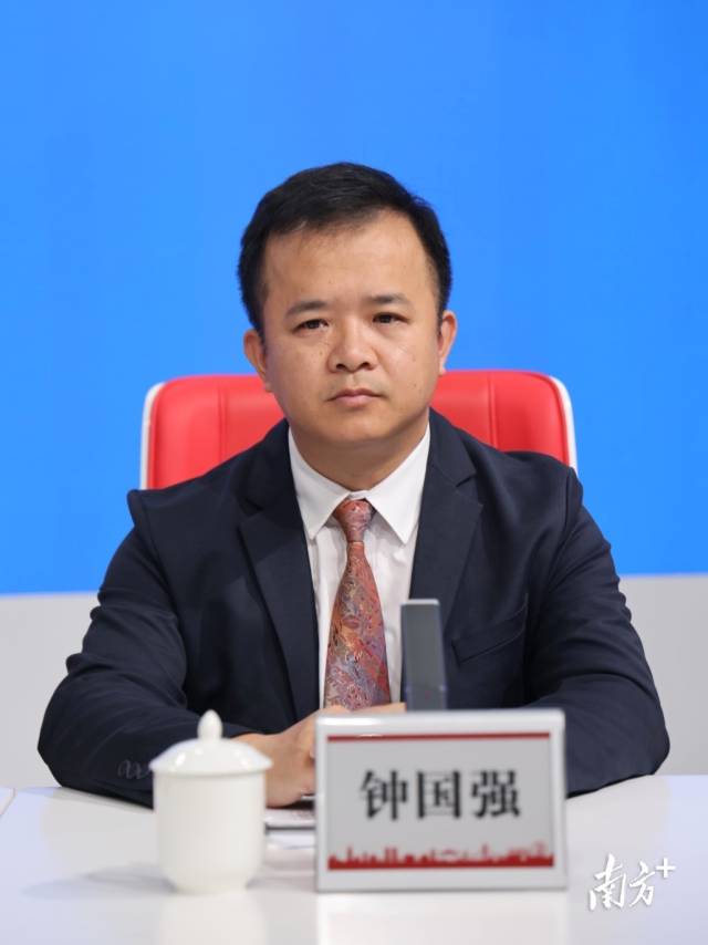 中山市科技局副局长钟国强。