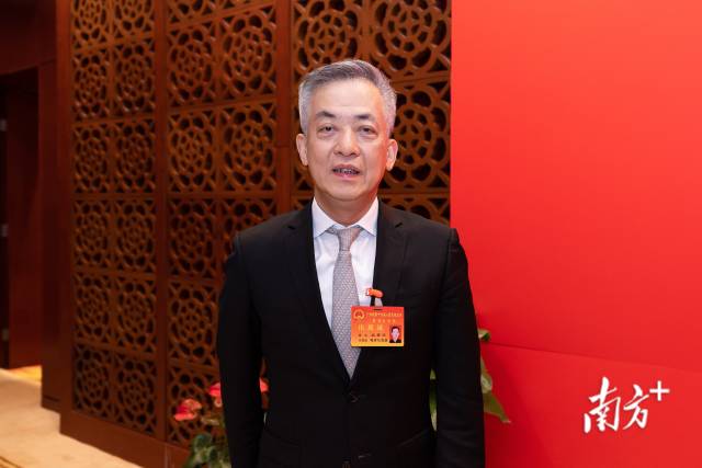  加水印