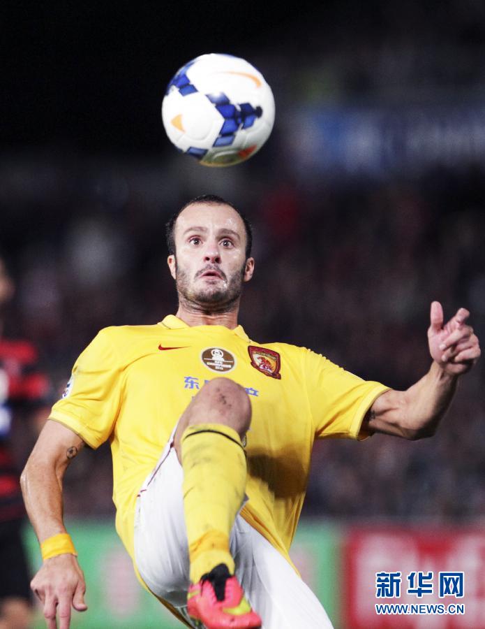 亚冠四分之一决赛:恒大首轮告负