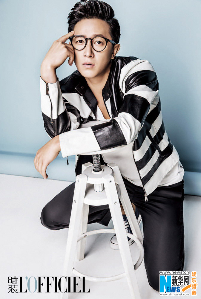 范冰冰春风扑面拈花莞尔 与韩庚演绎青春物语