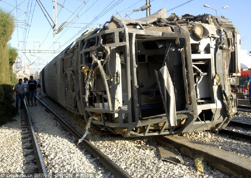 突尼斯首都两辆火车相撞致49人受伤 - 新华网广