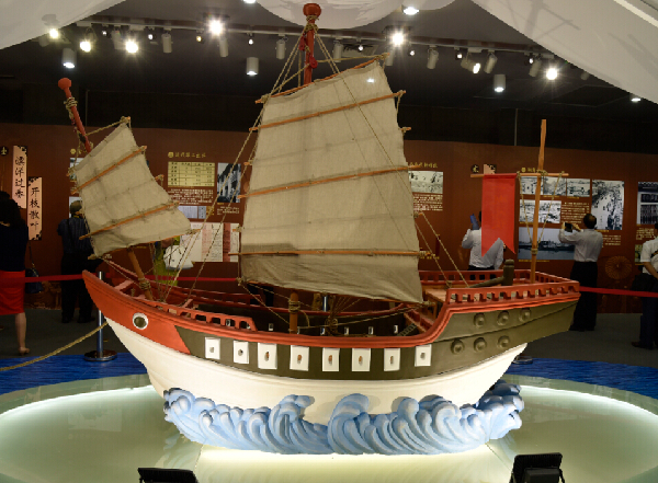 潮州举行 潮人下南洋 创业史展 再现华侨拼搏史