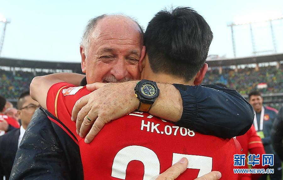  恒大  五连冠 前无来者 联赛烧钱指数一路飙升