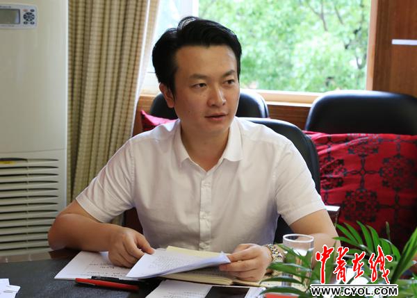 贵州80后博士副县长辞职:去尽孝、充电
