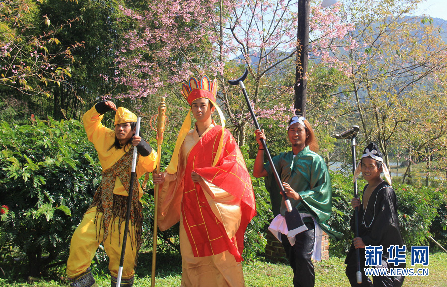 清远佛冈上演搞笑版《西游记》