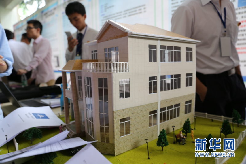 仲恺学生上演创业路演秀 高校渐成创新创业孵