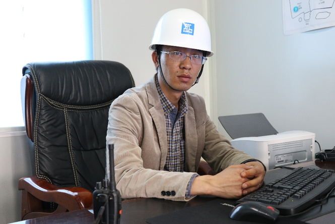 (网络媒体走转改)中建在广州举办电工技能大赛