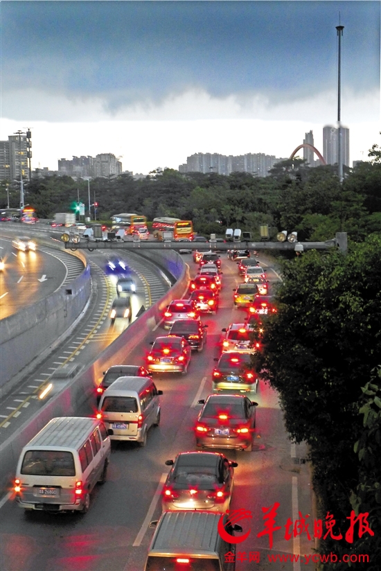 广东5月将有三次暴雨或出现50年一遇特大洪水