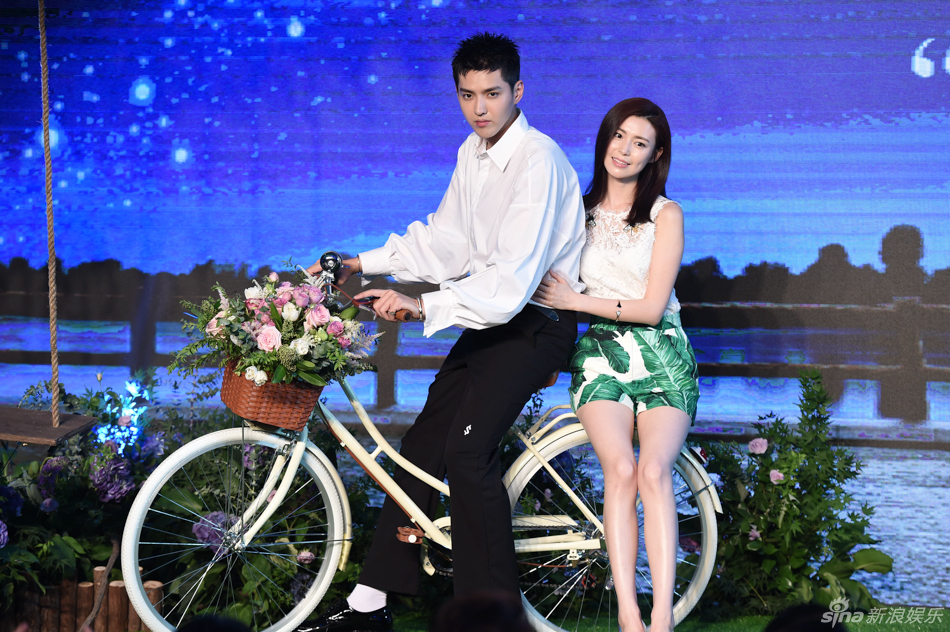 《夏有乔木》吴亦凡也曾忧郁 称想演变态