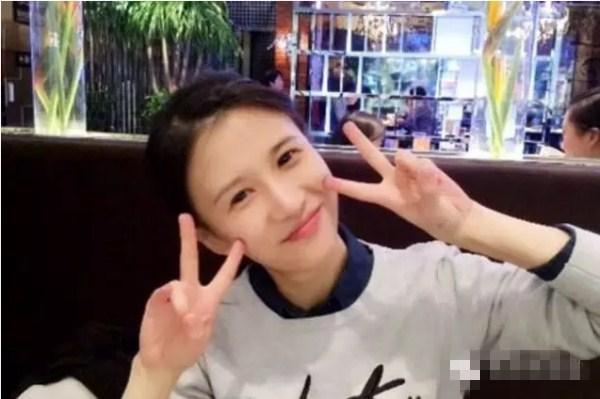 papi酱首次直播 时长达一个半小时粉丝呼过瘾