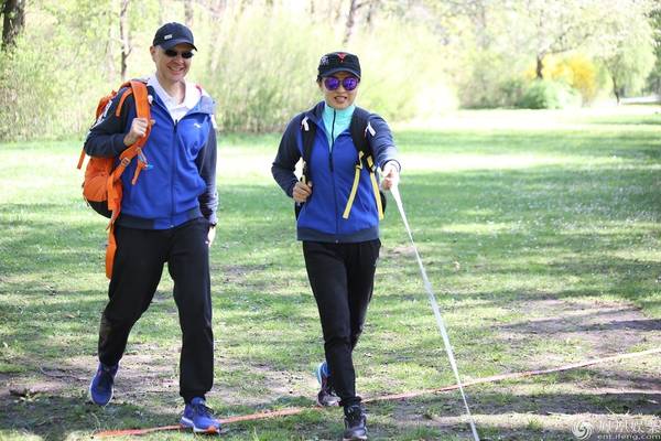 金星《极速前进》回婆家 遭汉斯表白变初恋少