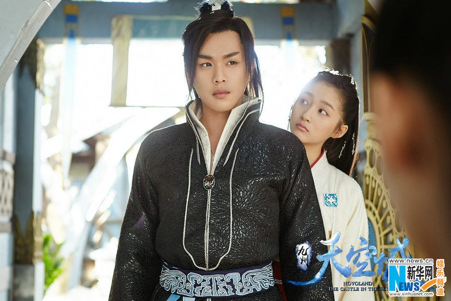 《九州天空城》甜虐交加 霸气羽皇张若昀首秀