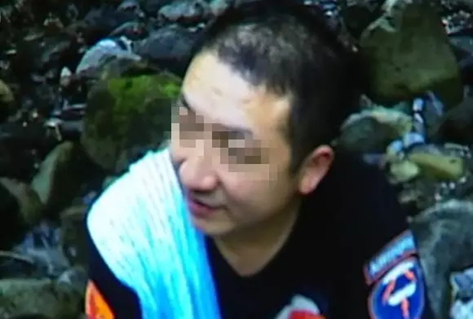 惨烈!东莞电梯工人维修时被夹遇难(图)