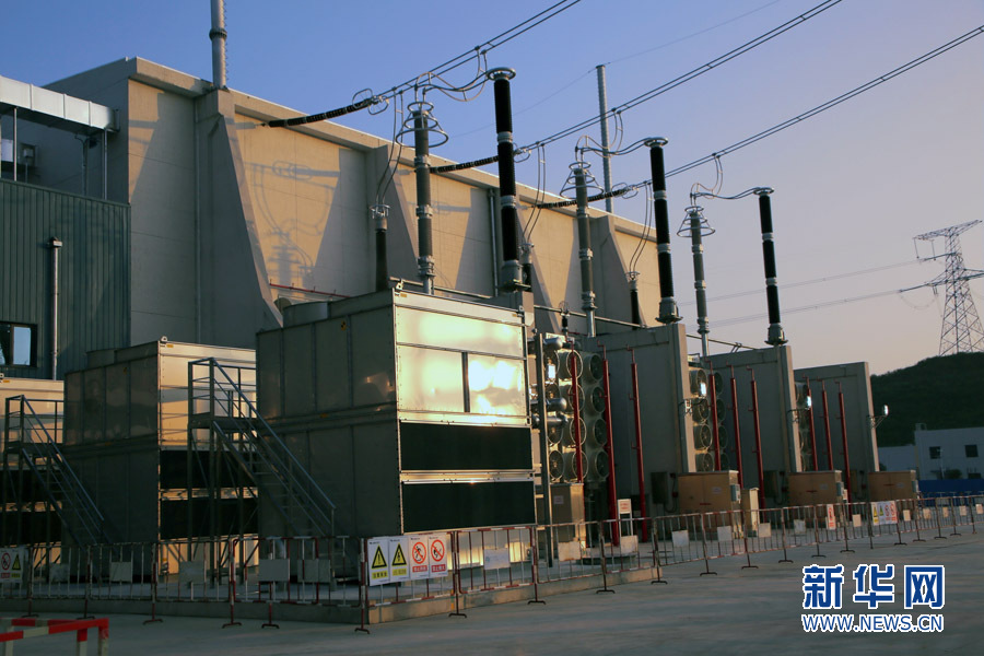 南方电网高压大容量柔性直流工程建成投运