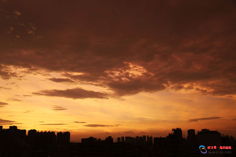 台风鲇鱼来临前 潮州的天变成这样!