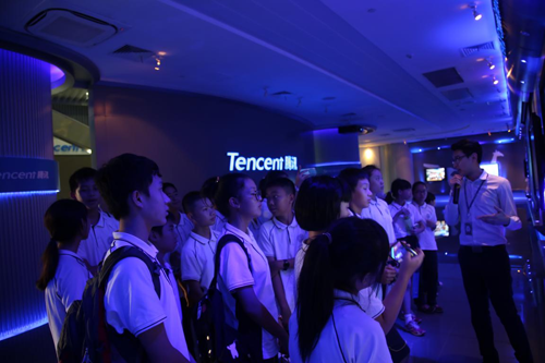 深圳明德实验学校开展全国科普日系列活动