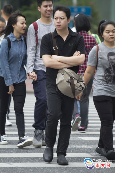 广州今日清晨迎来一场降雨气温最低降至21℃