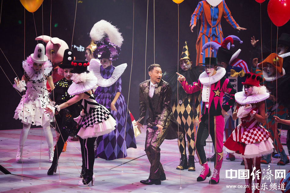 张学友携巡演开唱 重现30余年经典曲目