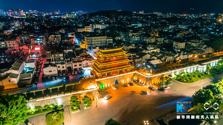 新华网航拍:东楼观韩江一水接天来