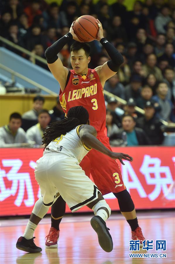 篮球--CBA:浙江广厦胜深圳马可波罗