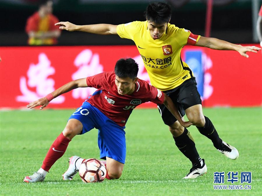 中超:河南建业不敌广州恒大淘宝