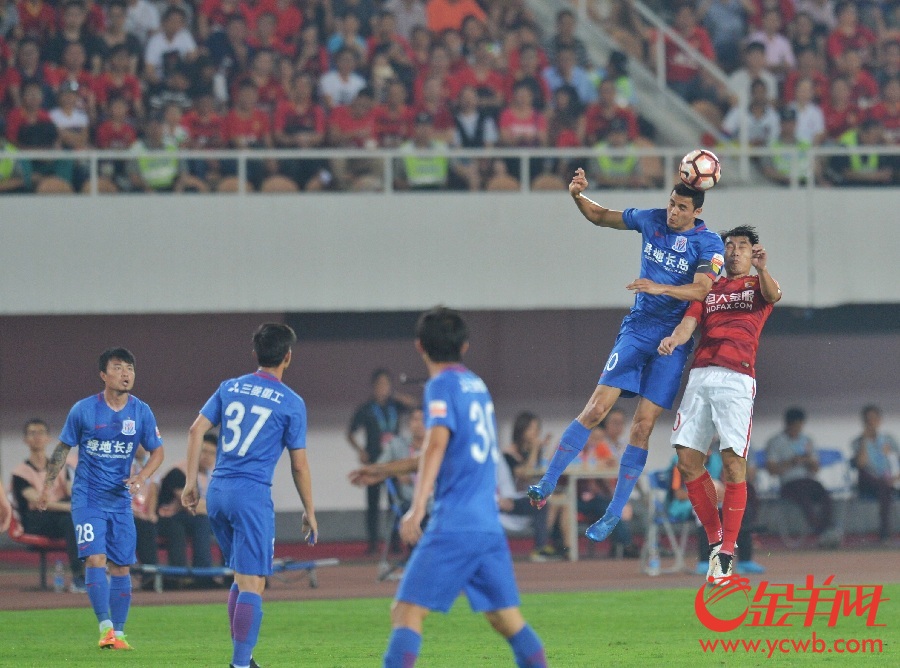 中超第8轮广州恒大主场3比2险胜上海申花