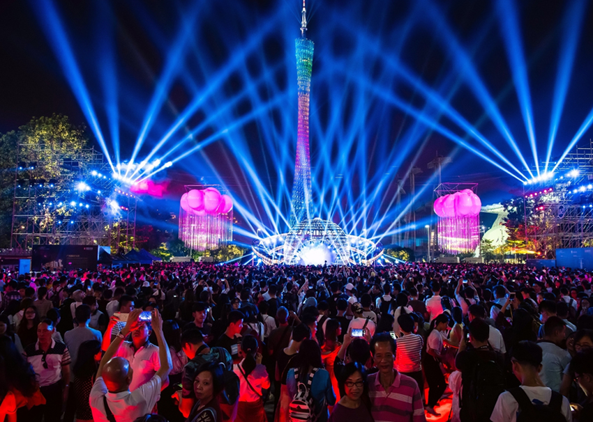 2017广州国际灯光节昨日开幕