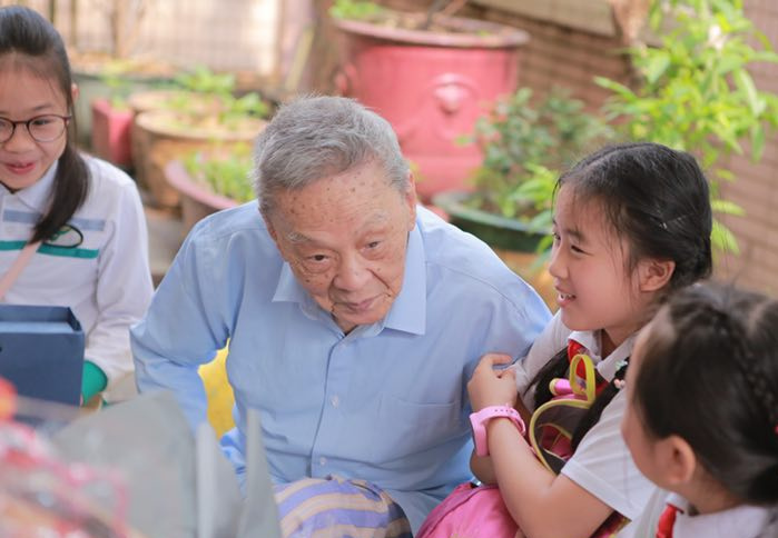 小豆丁与大作家