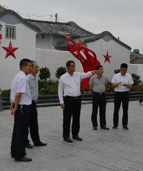 汕尾海丰县委书记邱晋雄调研新山村乡村振兴