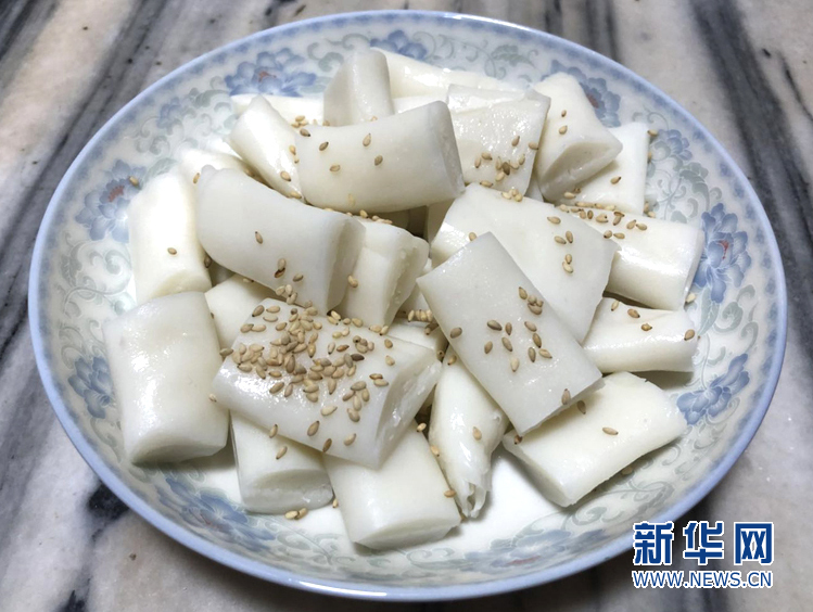 广东话百科:猪肠粉(猪肠粉里面有猪肠吗?)