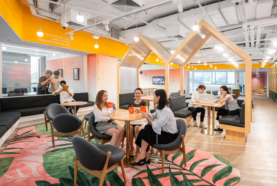 共享办公SOHO3Q深圳首店开业 潘石屹邀王传