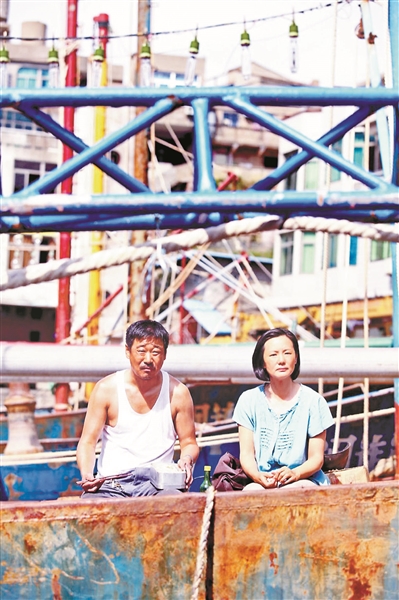 《地久天长》卑微如蝼蚁 坚强如大象