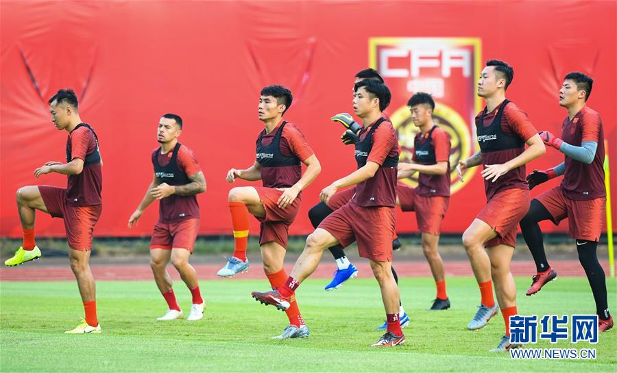 （體育）（3）足球&mdash;&mdash;國足集結廣州備戰世預賽