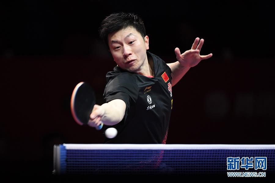 （体育）（1）乒乓球——地表最强12人赛：马龙胜薛飞