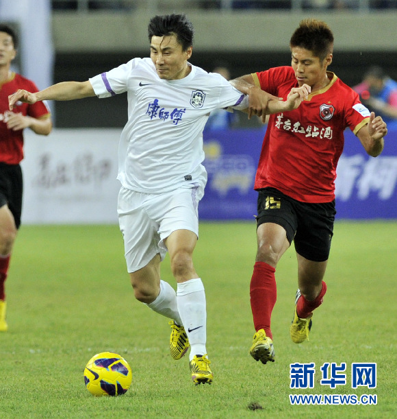 足协杯:天津泰达胜深圳红钻