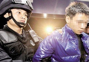 武汉女大<em>学生</em>惨案:嫌犯系大一男生-+新华网广