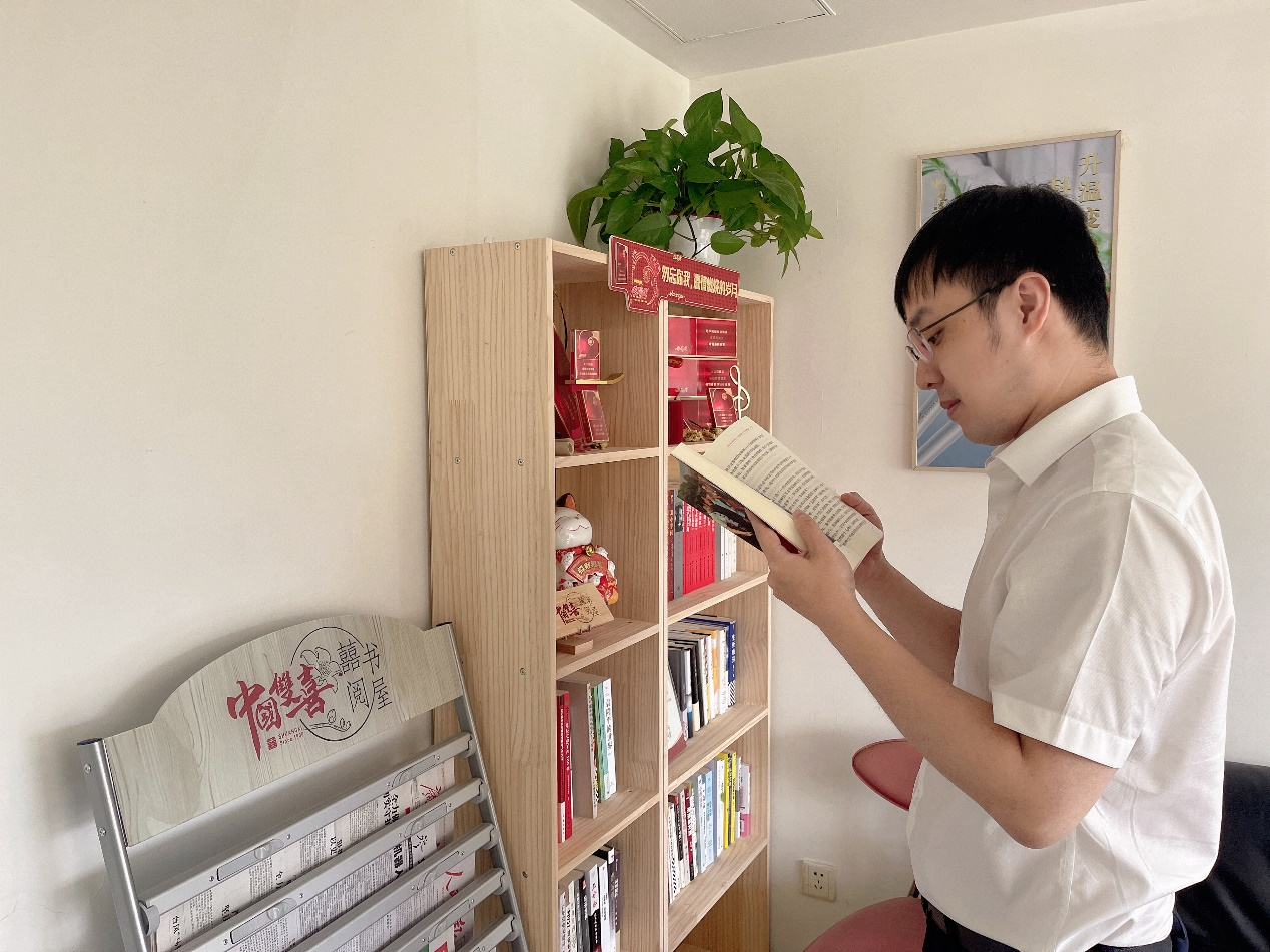 打造“囍阅书屋”建设书香企业-新华网