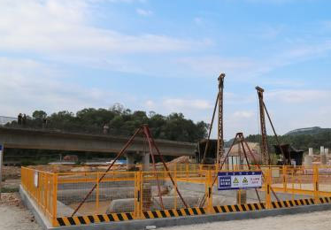 南沙港铁路首桩完成浇筑 有望4年建成