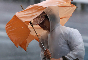 广东防御台风洛克工作有序开展 多市启动应