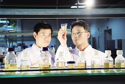 广州再生医学与健康实验室揭牌