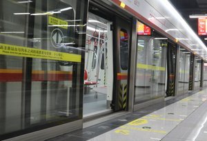 广州地铁延长运营时间 保障深夜抵达旅客有车