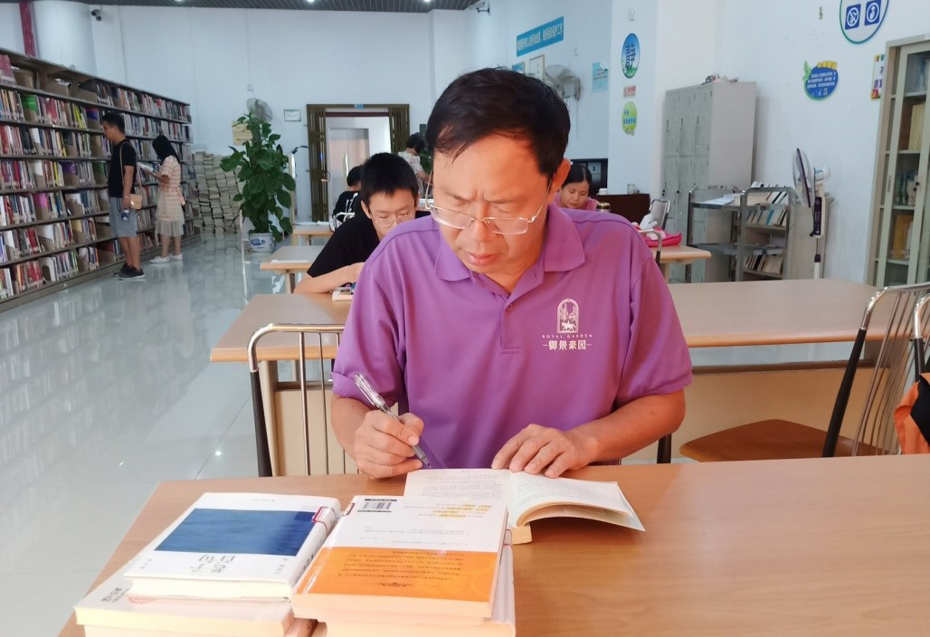广东两阳中学 林良富