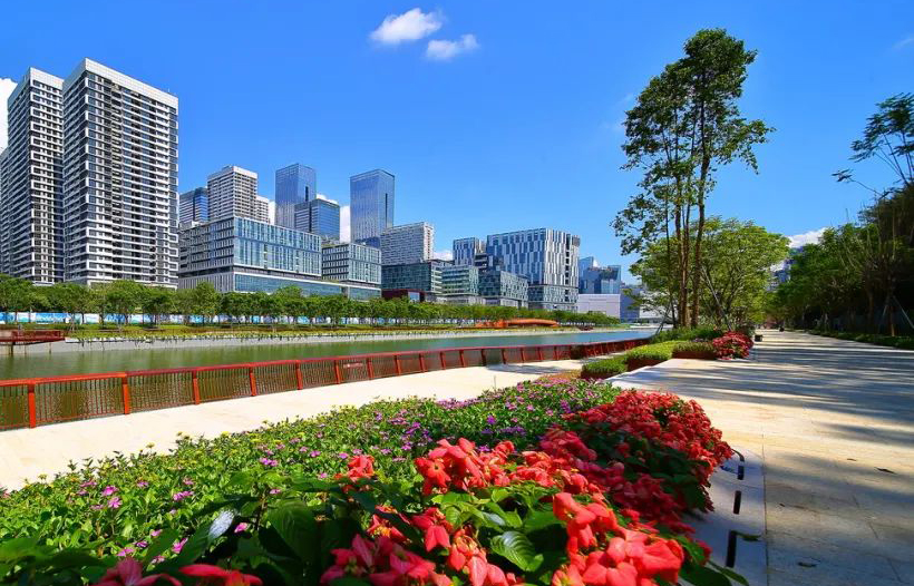 深圳首条山海通廊全线贯通